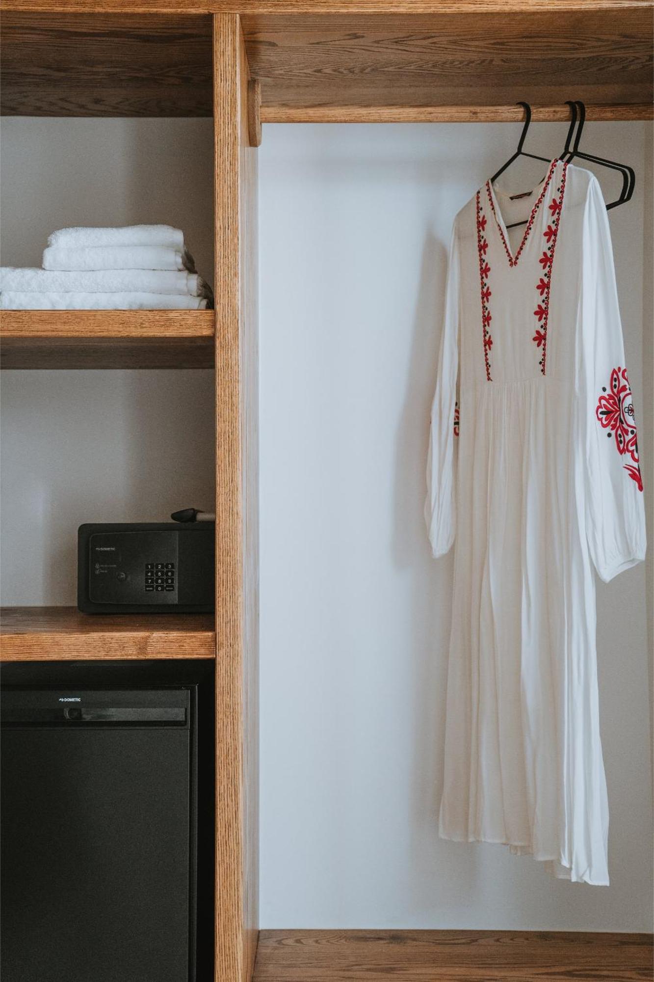 Bed and Breakfast Ostria View Mykonos à Mykonos Town Extérieur photo